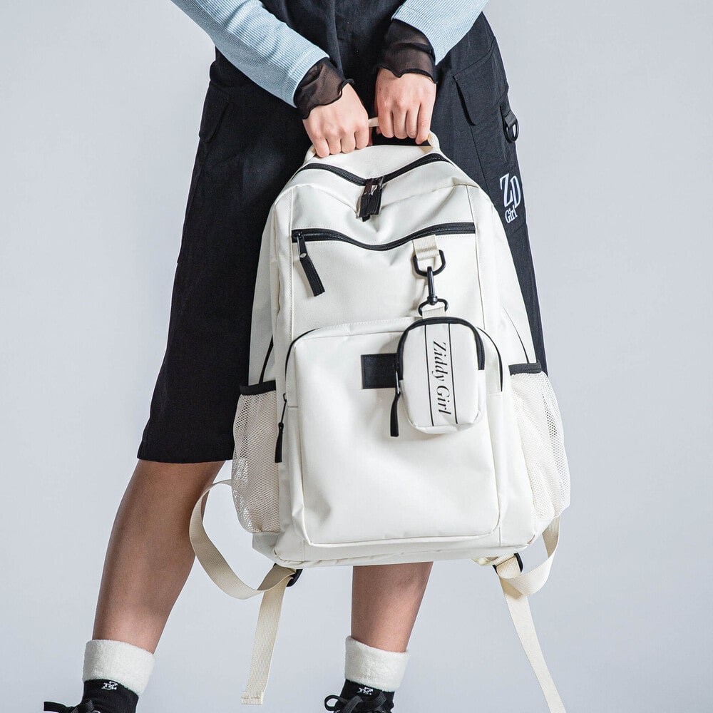 ニコ☆プチ 掲載 】カラビナ付きポーチ+クッション材内ポケット付き