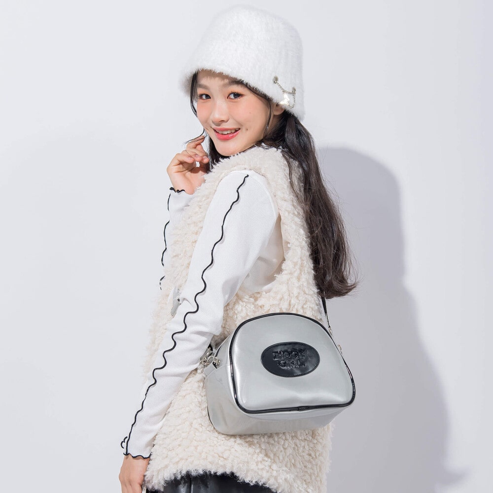 ニコ☆プチ 掲載 】蝶チャーム付きバケットハット(ﾜﾝｻｲｽﾞ(57cm