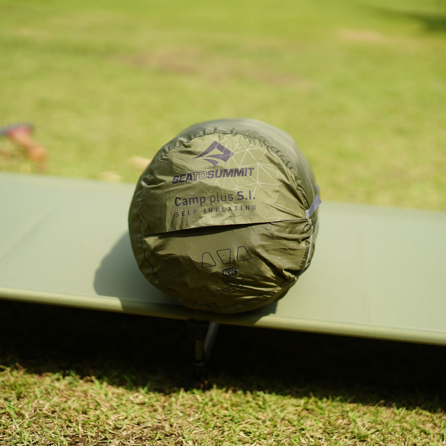 キャンプの眠りの質をアップ！SEA TO SUMMIT「キャンププラスS.Iマット