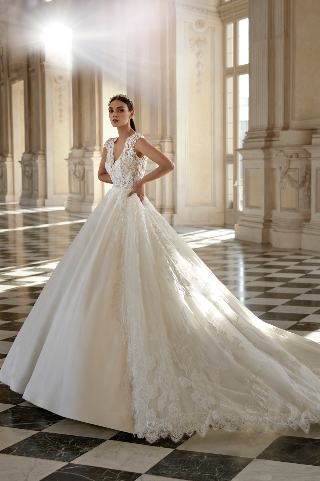 公式】ドレス | 白金迎賓館 アートグレイスクラブ 白金・目黒・品川の