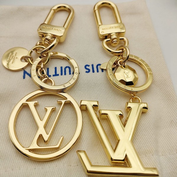 ハイブランドルイヴィトン キーホルダー カー用品 高級感人気 ヴィトン