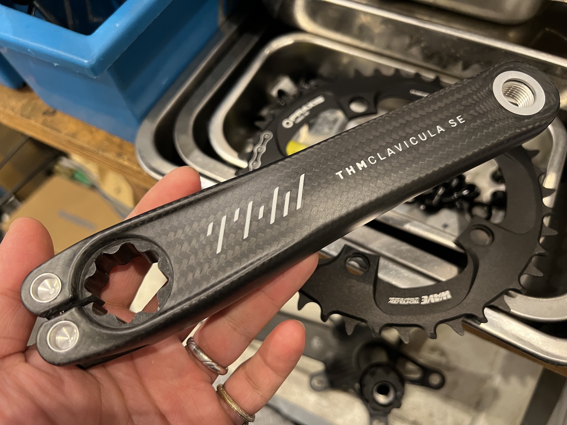 THM Carbones Clavicula SE クランク – サイクルショップ マティーノの