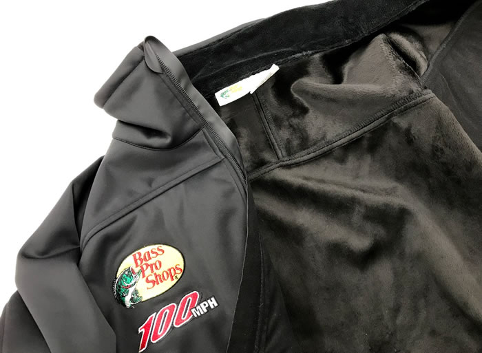 バスプロショップスのジャケットが想像以上にスゴかった | 大きい