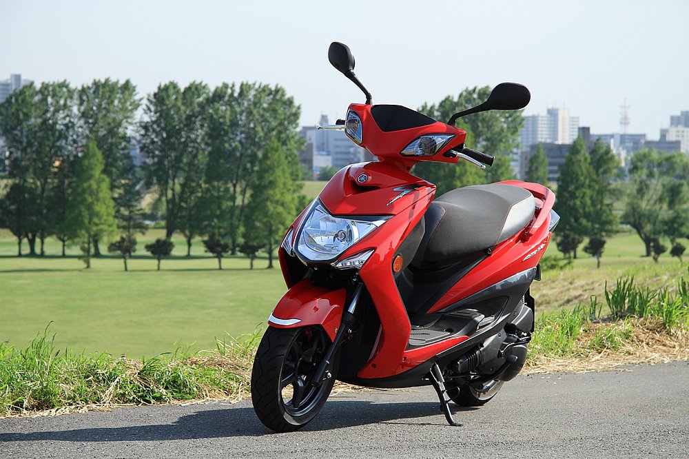 ヤマハ シグナス-X XC125SR（2013） – コミューターとしての使いやすさ