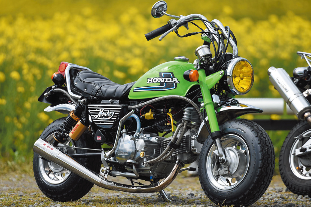 10年越しの完成形から「5.5J」のワイド仕様まで。4台のモンキーに見る