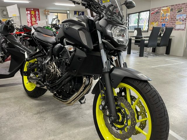 甲府店「ヤマハ・MT-07」SP忠雄フルエキ付きのご紹介 | 中古・新車