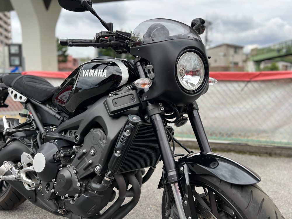 車両紹介【YAMAHA XSR900（ビキニカウル）】 | 中古・新車バイクの販売