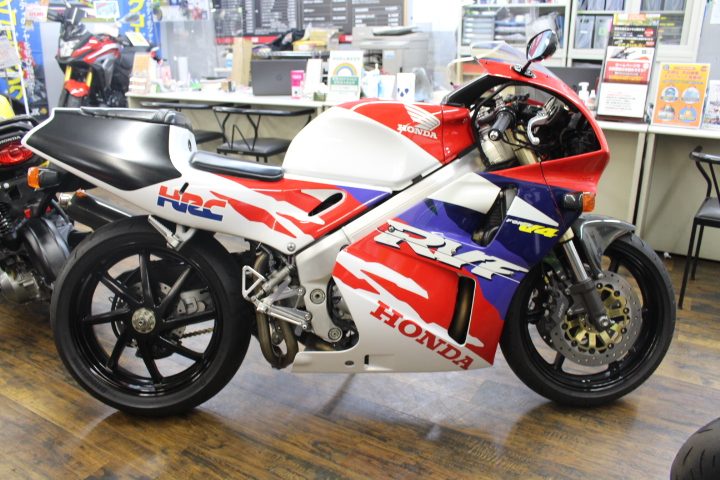 ホンダ RVF400 入荷しました！ | 中古・新車バイクの販売・買取