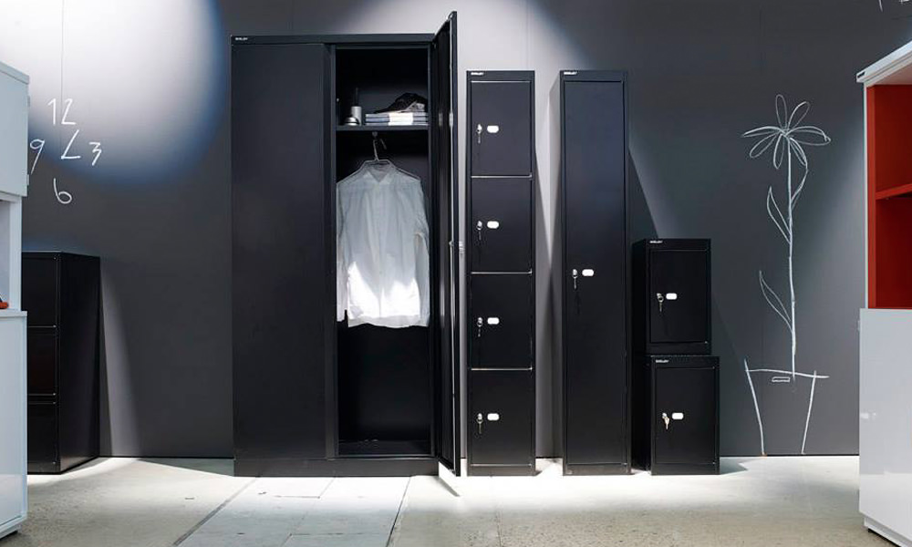 CLK181C ビスレー ロッカー（CLK LOCKER）