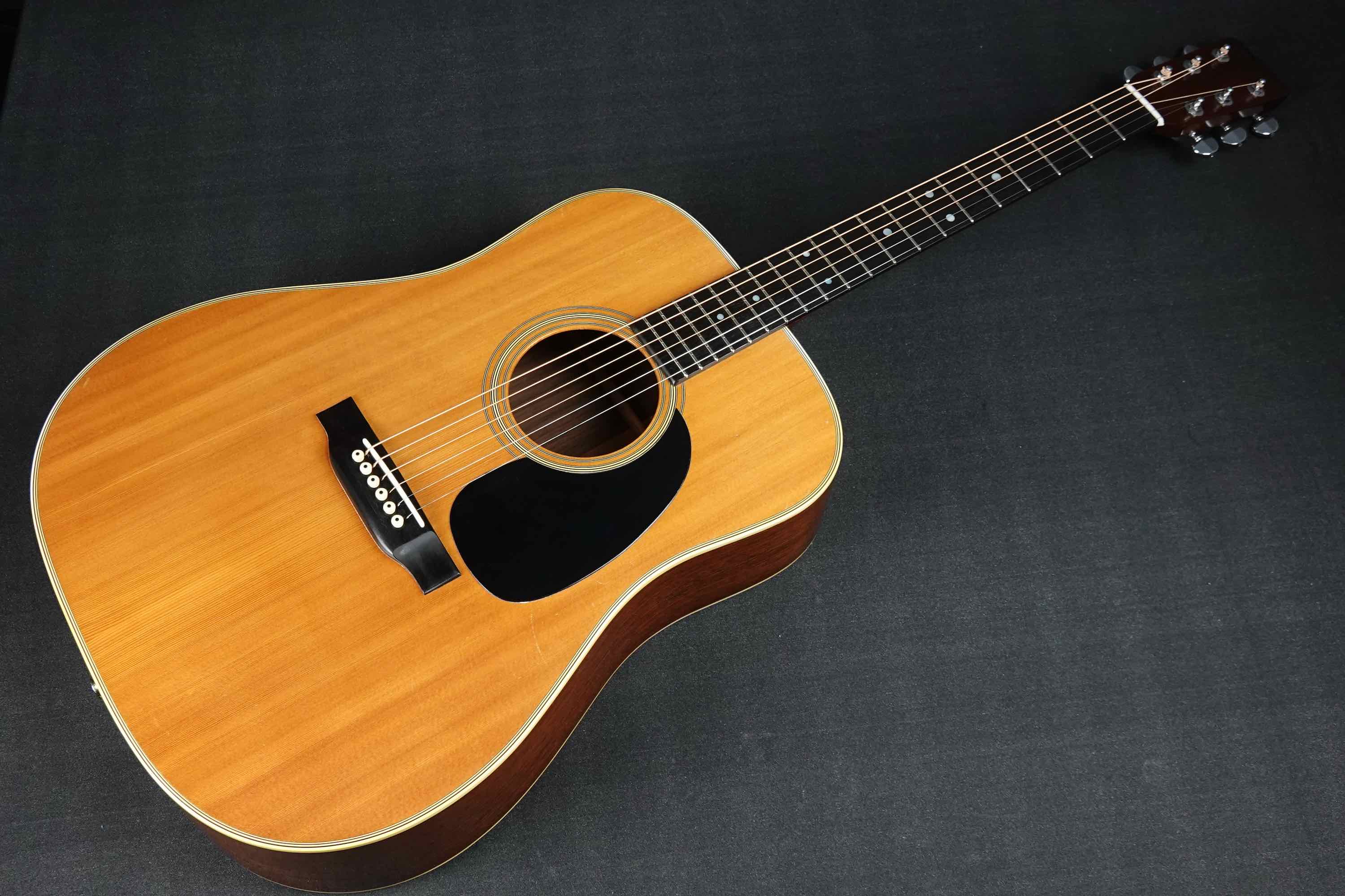 Martin D-28 | 楽器詳細ページ [Blue-G]