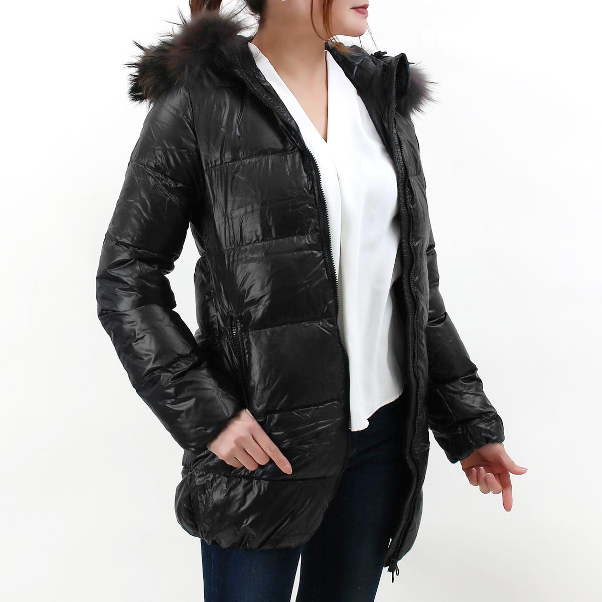 デュベティカ ダウンコート/ダウンジャケット アウター レディース