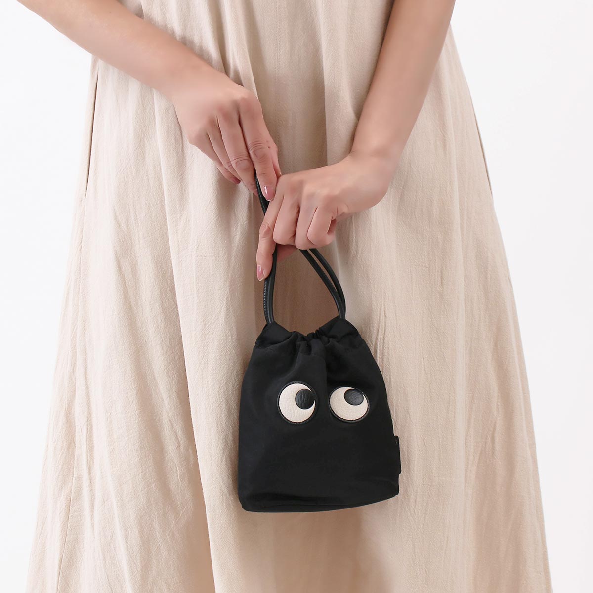 アニヤハインドマーチ ドローストリングポーチ/巾着バッグ バッグ