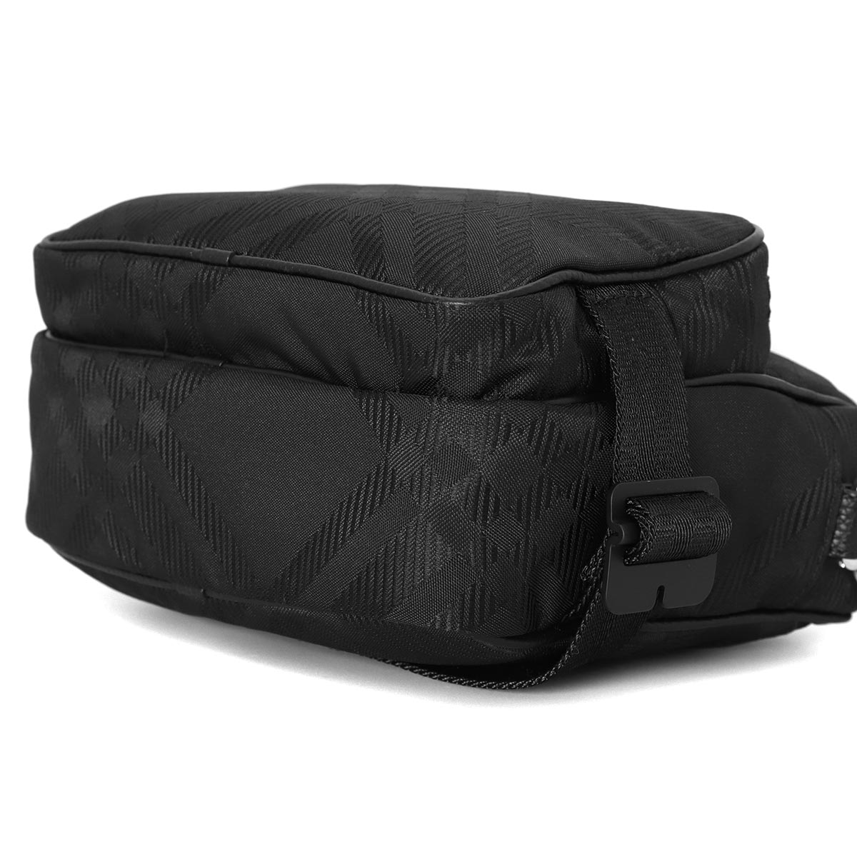 バーバリー ショルダーバッグ/クロスボディ バッグ メンズ ジャガード