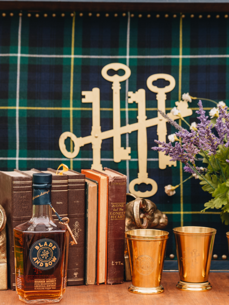 Blade and Bow Kentucky Straight Bourbon Whiskey | Blade and Bow