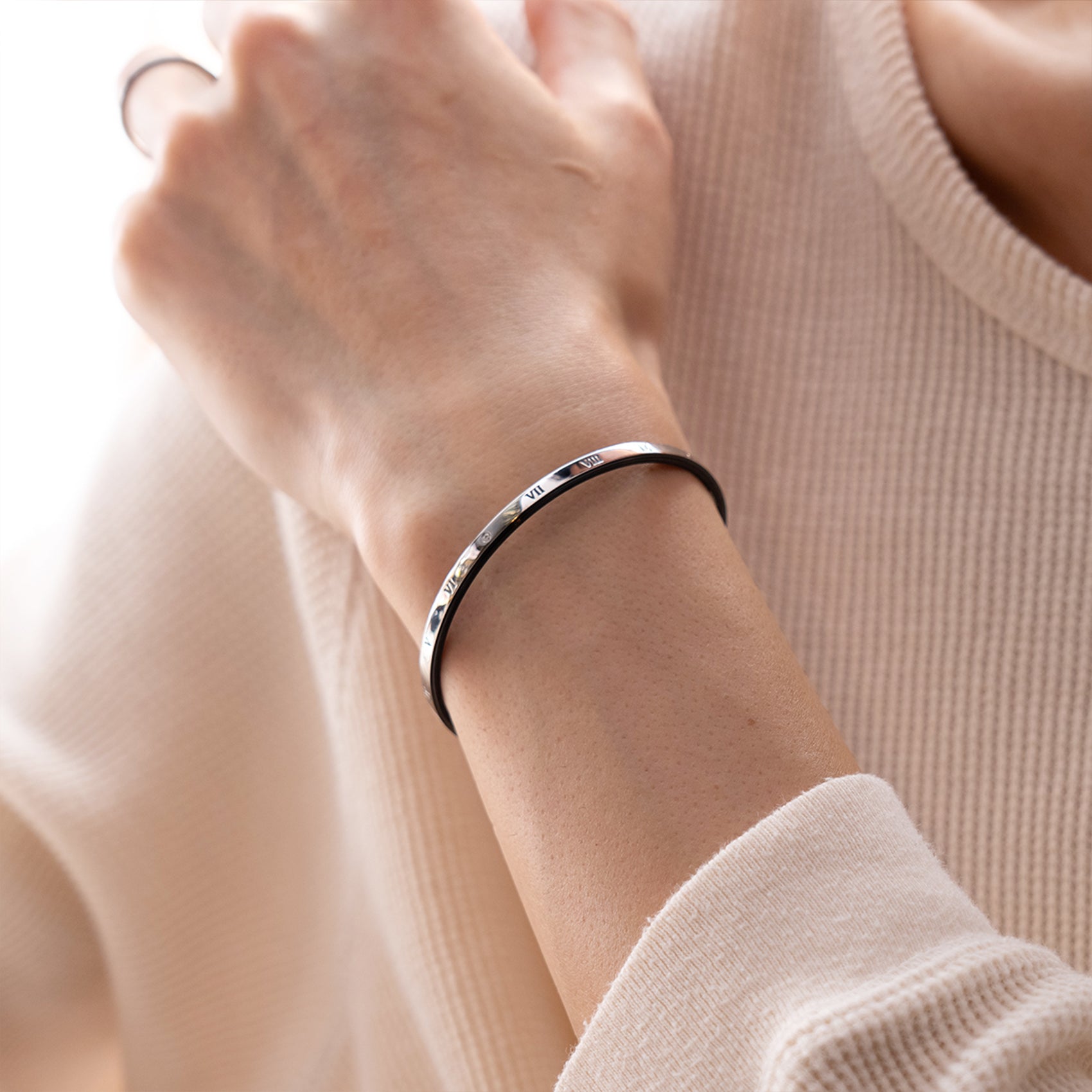 クロックナンバーバングル(L) / BSB-206 – BLESS