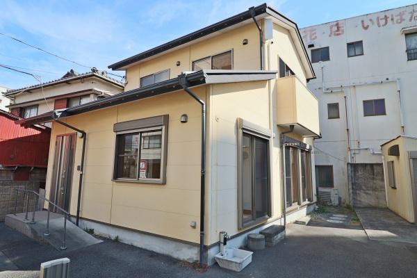 沼津市三芳町／駅チカ・生活利便性良好 中古住宅 静岡県沼津市三芳町 1