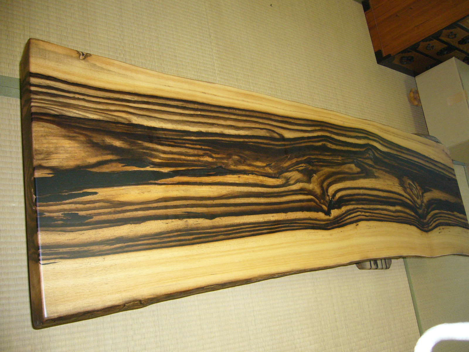 黒柿座卓 川口碁盤｜こだわりの素材を自店舗で一貫生産の製造直販店