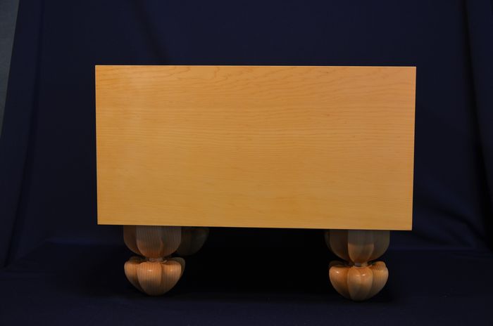 宮崎県産本榧 天柾 七寸七分五厘碁盤