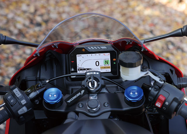 ホンダ CBR600RR 試乗レポート | 新車・中古バイク検索サイト グーバイク