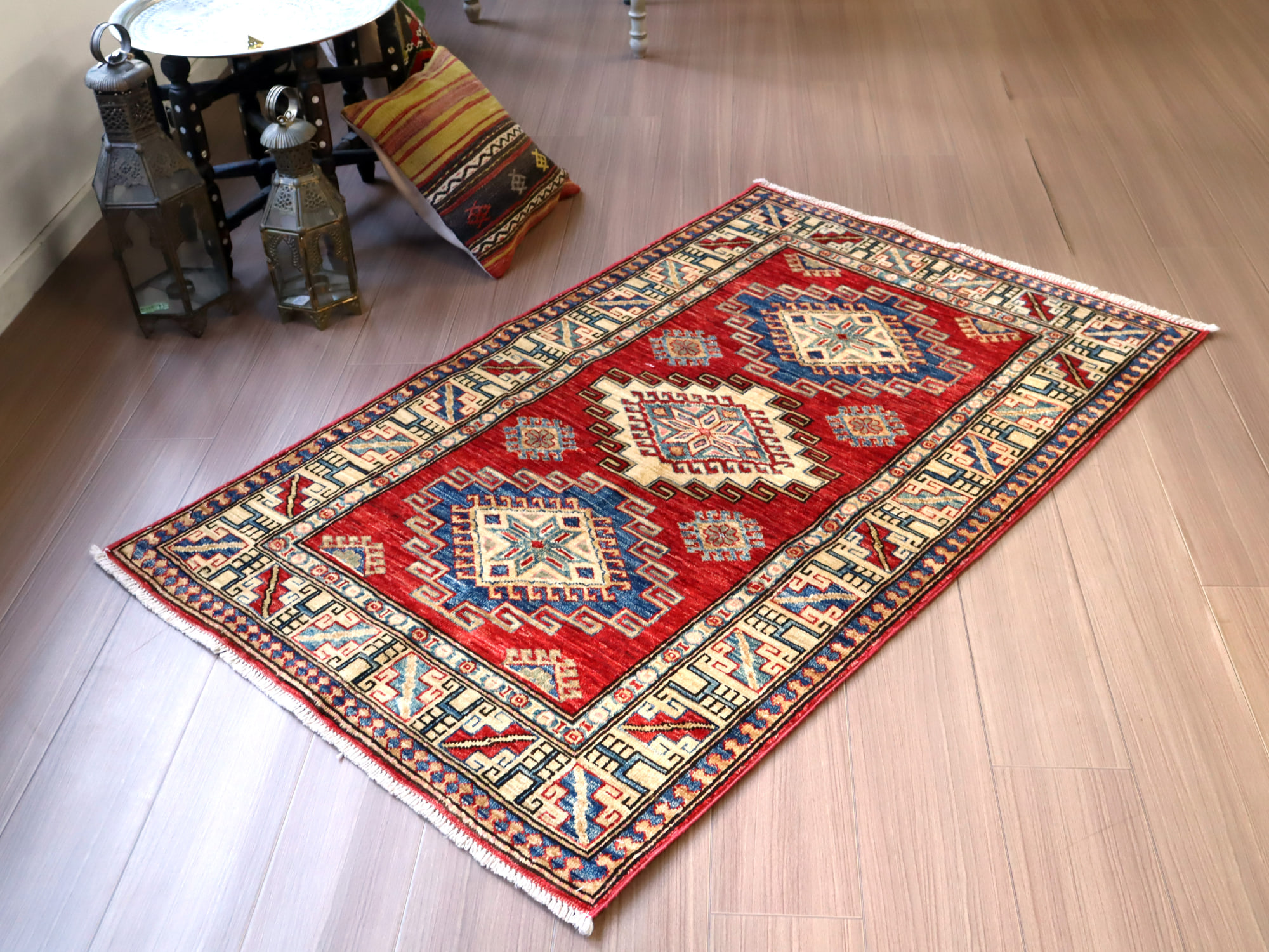 トルコ絨毯 手織りラグ 143×90cm レッド リプロダクト コーカサス地方