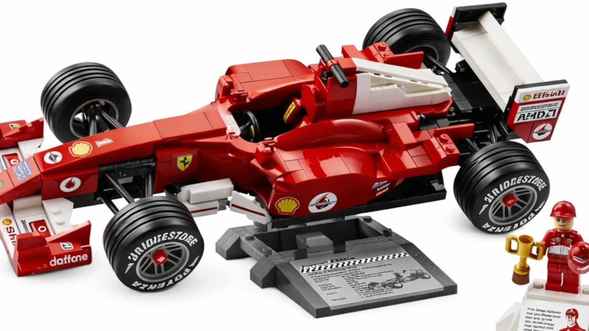 LEGOが新車を発表:ミハエル・シューマッハが2004年に最後の