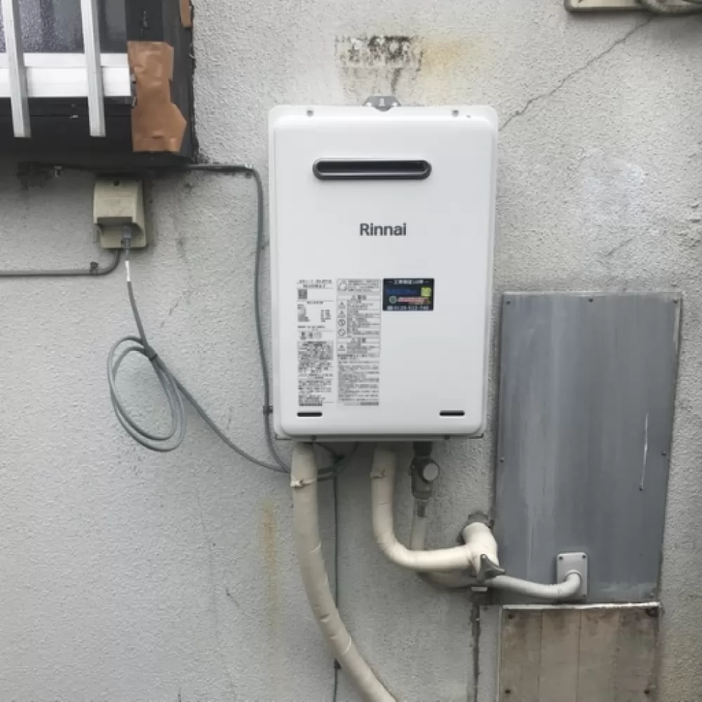 メーカー不明NR-A516RFW→リンナイRUX-A1615W(A)-E｜目黒区の給湯器