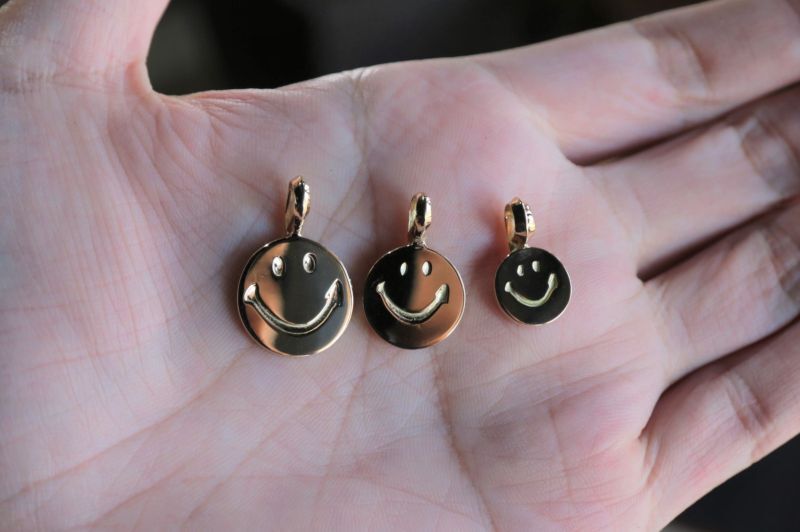 アゲアゲニコちゃんトップ