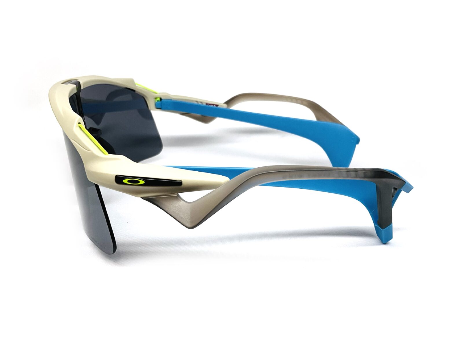 OAKLEY 最新作モデル2025AW – 名古屋栄のスポーツサングラス・メガネ