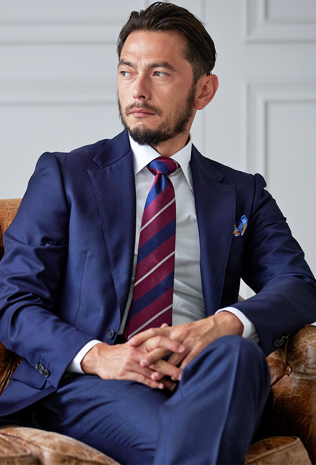 ネイビースーツ・無地のコーディネート（CANONICO）｜586-801-321