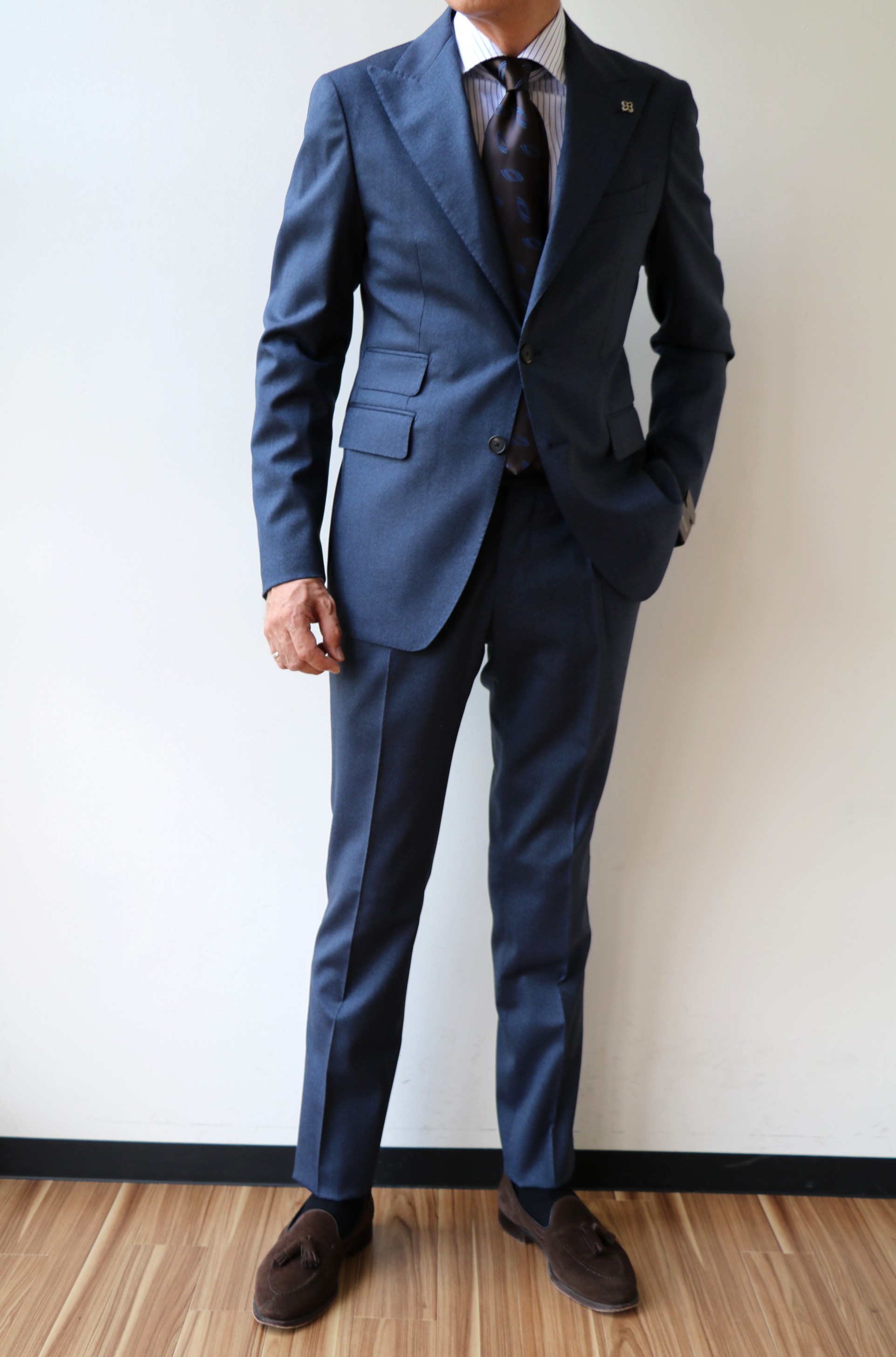 GLORYGUY & Cachette｜英国調ですが、軽快でスポーティーなTAGLIATORE