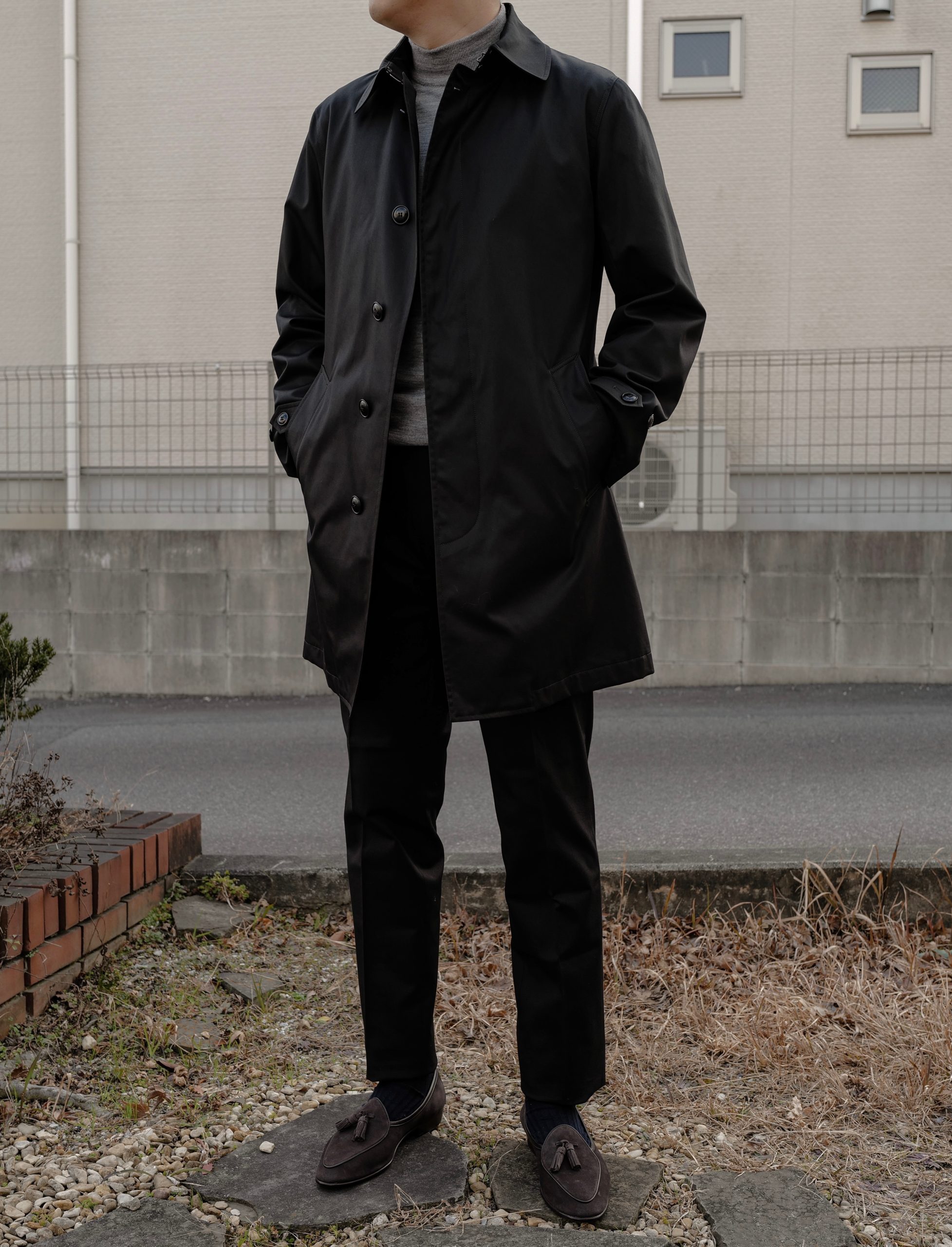 英国から届いた【GRENFELL/グレンフェル】の銘品コートをご提案します