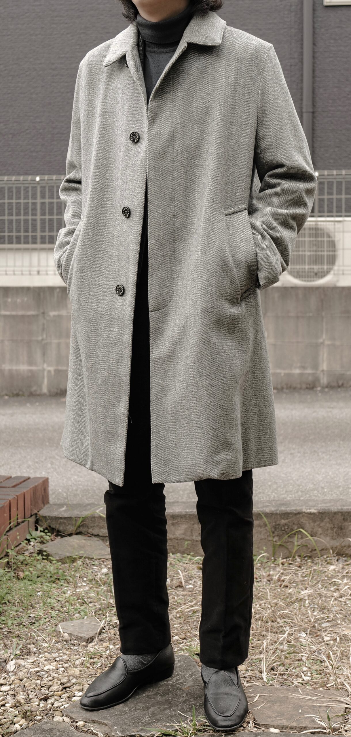 最高峰のカシミアを採用した【MACKINTOSH / マッキントッシュ】から