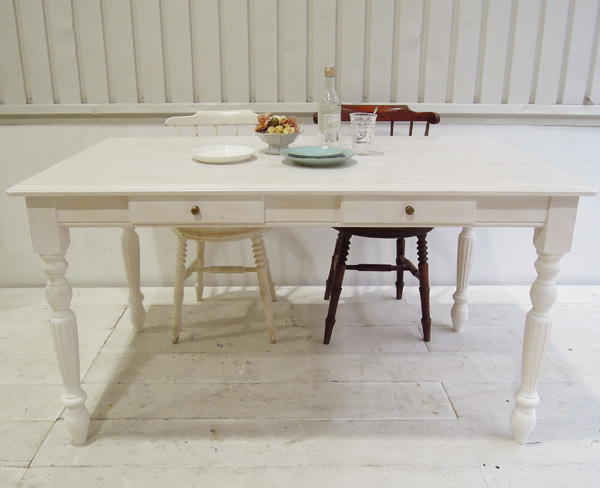 引き出し付きアンティークダイニングテーブル（ホワイト）4人6人@大阪