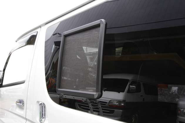 ESアミエース：トヨタ 200系ハイエース【製品紹介】｜トランポ