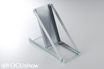 バイク積載時の便利グッズ：ESタイヤストッパー｜トランポ（ハイエース