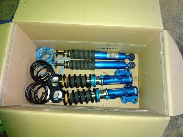 アルトワークス HA36S クスコ 車高調 取付しました。｜車の