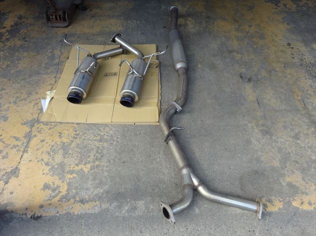 WRX STI VAB EJ20 純正マフラーに交換です！｜車のチューニング