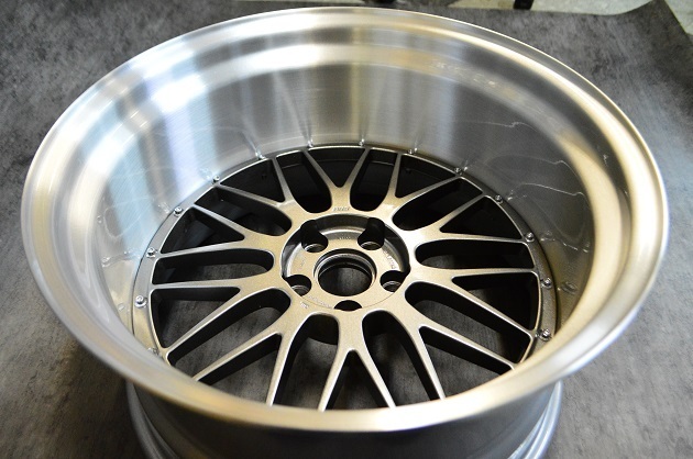 リバレル済みのR35GT-R用BBSLMを更に深リムへ再リバレル加工｜アルミ