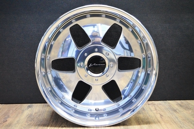 SSRヴィエナクライスの18インチホイールをフルポリッシュ加工｜アルミ