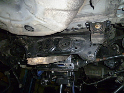 チェイサー ツアラーV JZX100 リアメンバーを交換致しました