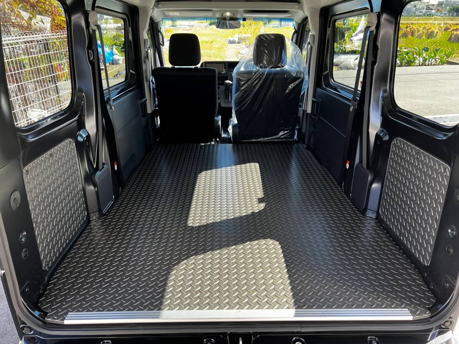 ハイゼットカーゴ（700系）フロアパネル – Dotsubo