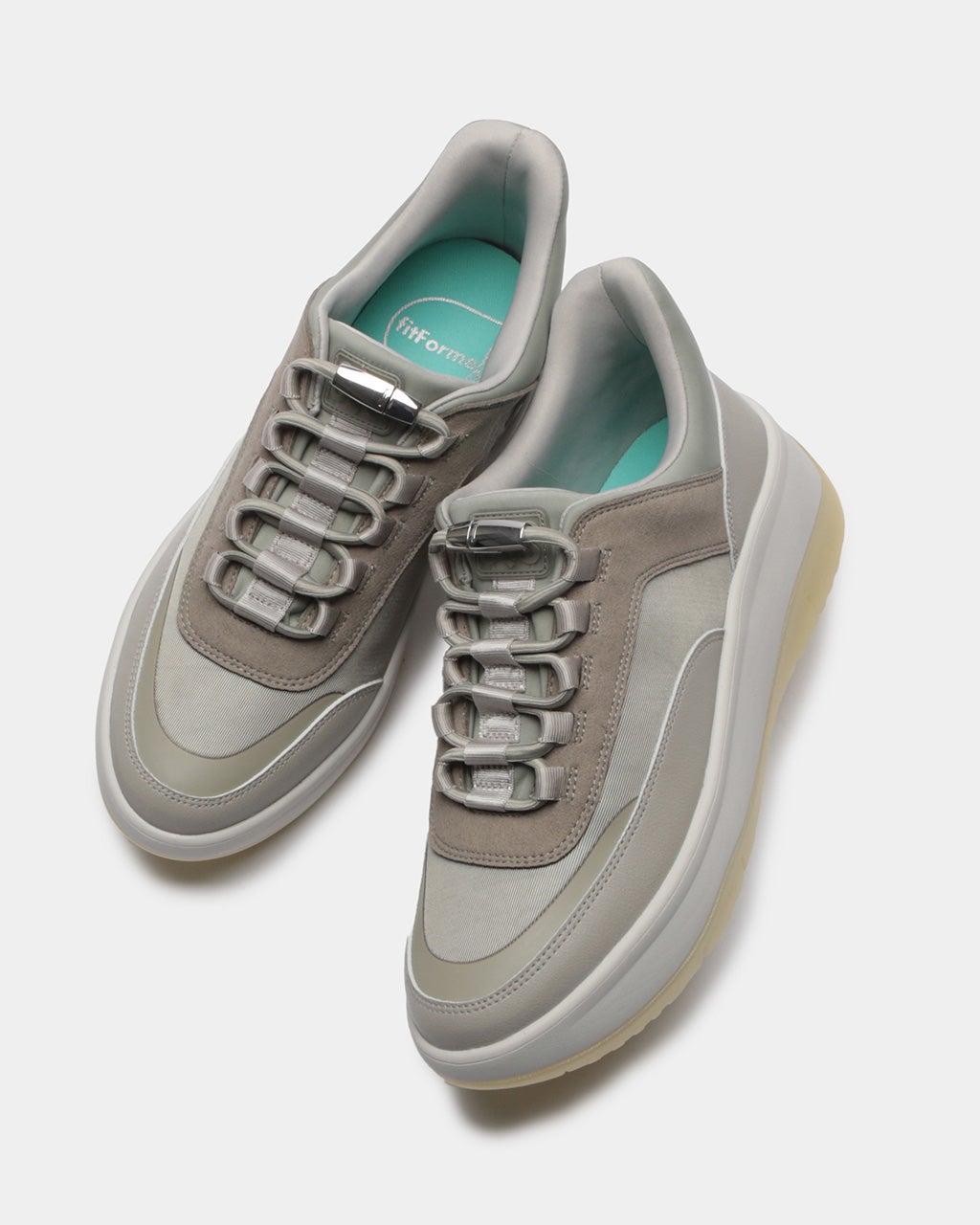 撥水ハンズフリーローカットスニーカー/DoCLASSE