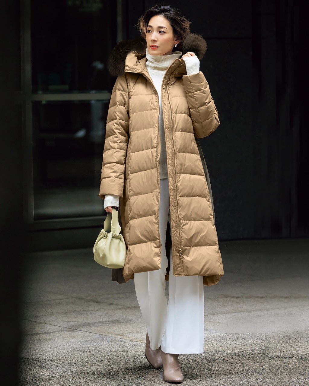 美配色・エコファー付き立体ダウンコート/DoCLASSE