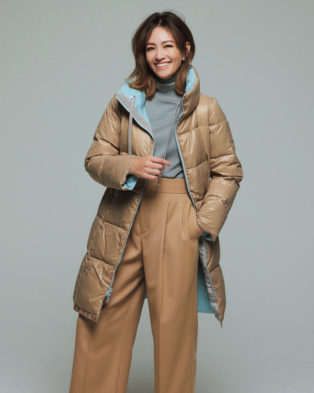 スタンドカラー・リバーシブルダウン/DoCLASSE