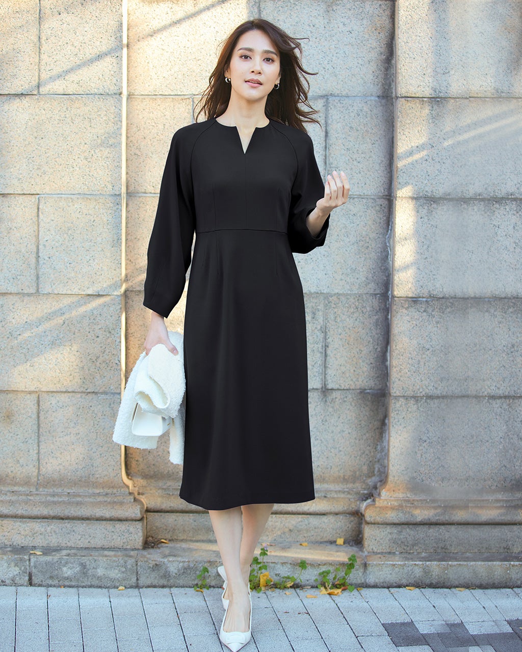 とろみジョーゼット・キーネックワンピース/DoCLASSE