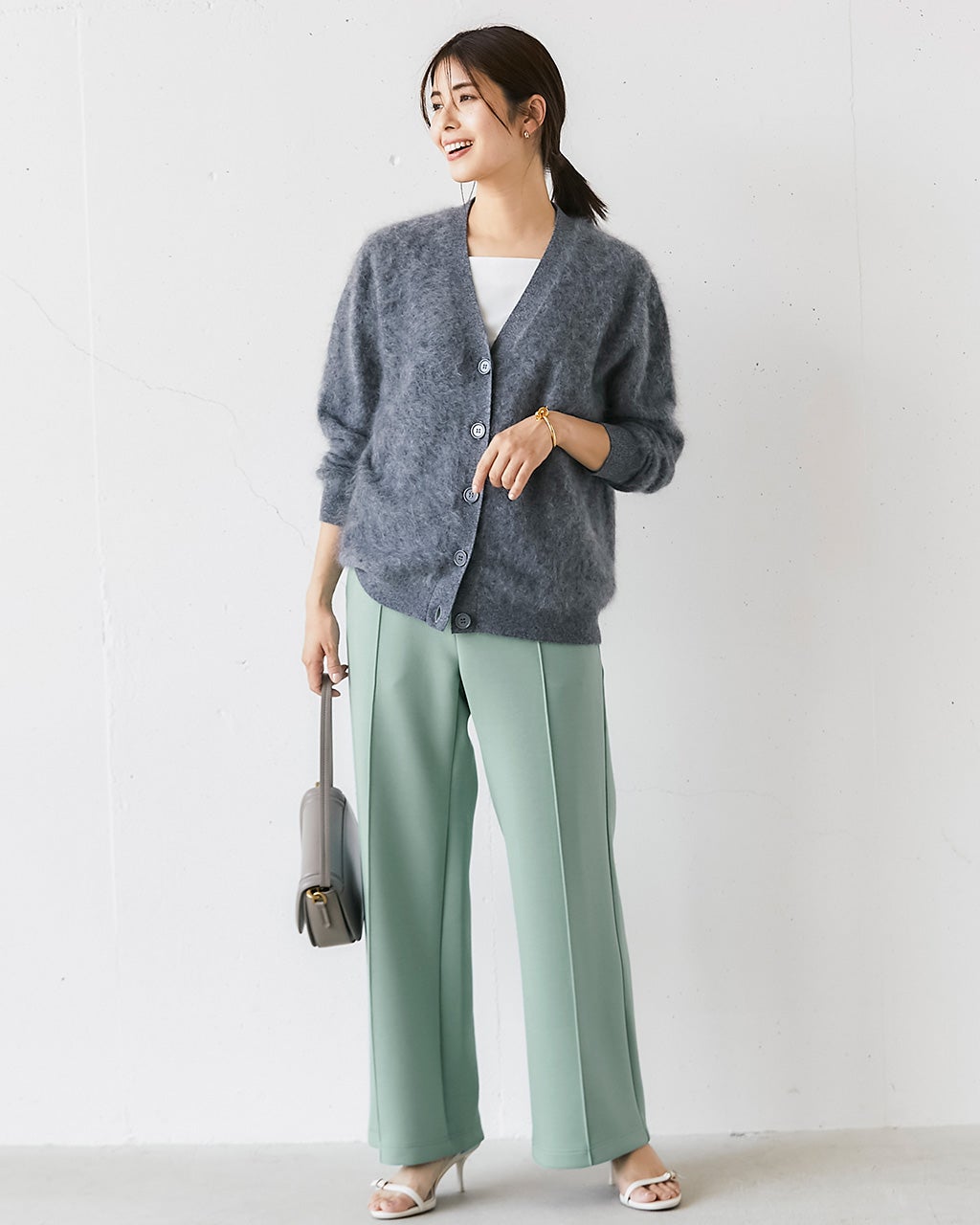 ライトダンボールニット・セミワイドパンツ/DoCLASSE