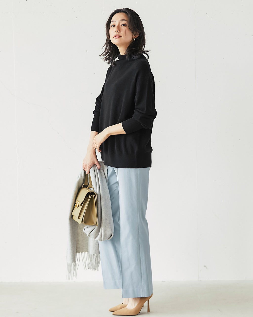 カシミヤ混・ハイネックニット/DoCLASSE