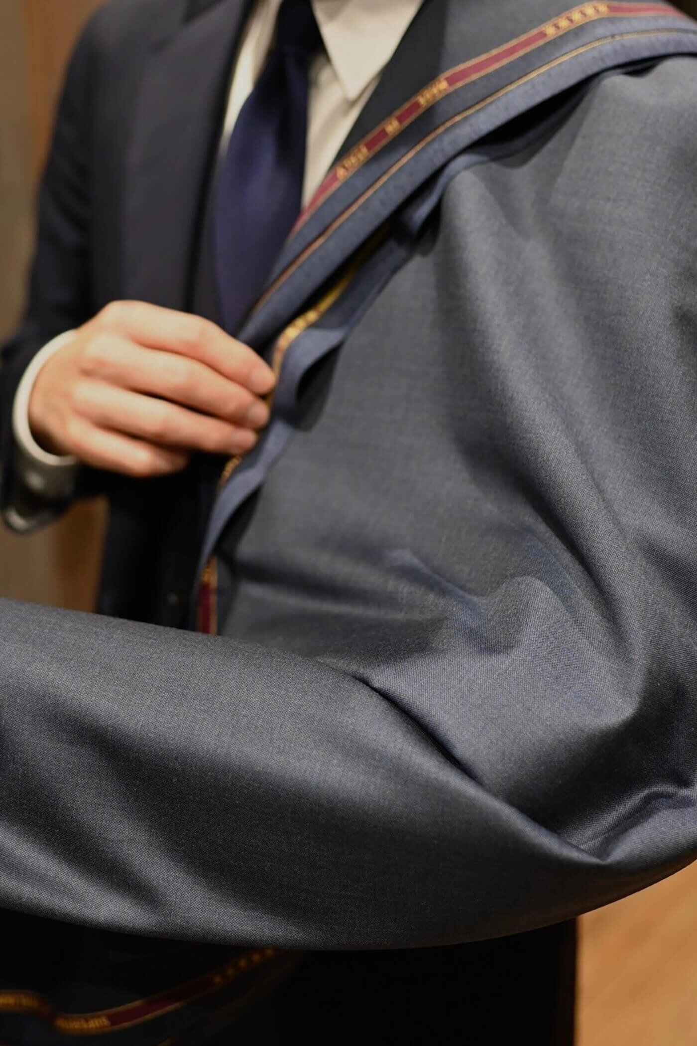 スリーピーススーツを