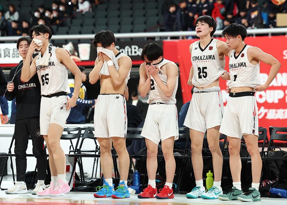 駒大苫小牧 難敵・美濃加茂に敗れる 全国8強の夢は後輩に託す