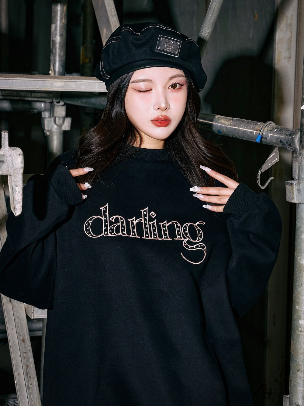 ビジューグラフィックプルオーバー – Darich (ダーリッチ)